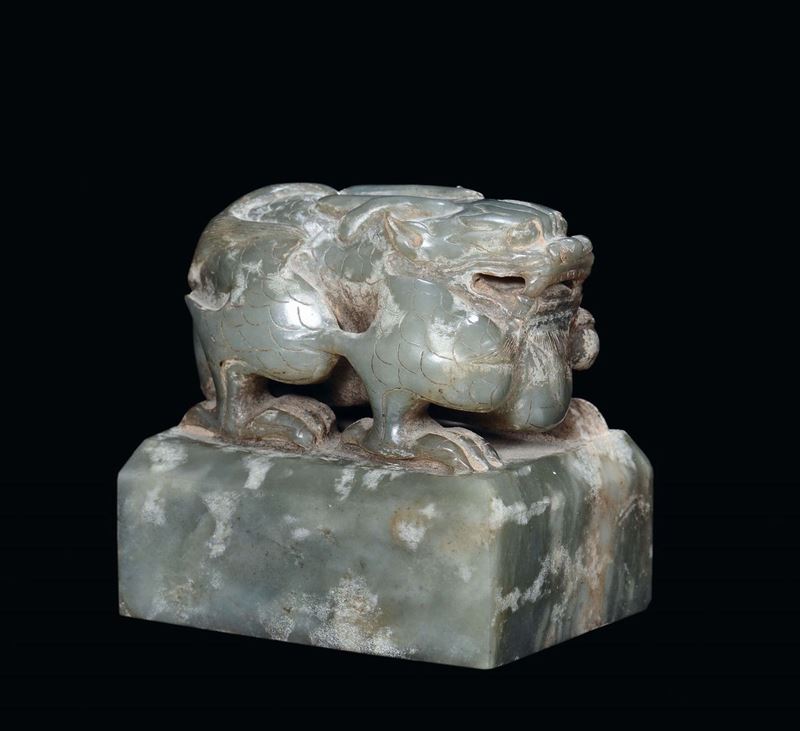 A Burmese jade seal, China, Qing Dynasty, 19th century  - Auction Fine Chinese Works of Art - II - Cambi Casa d'Aste