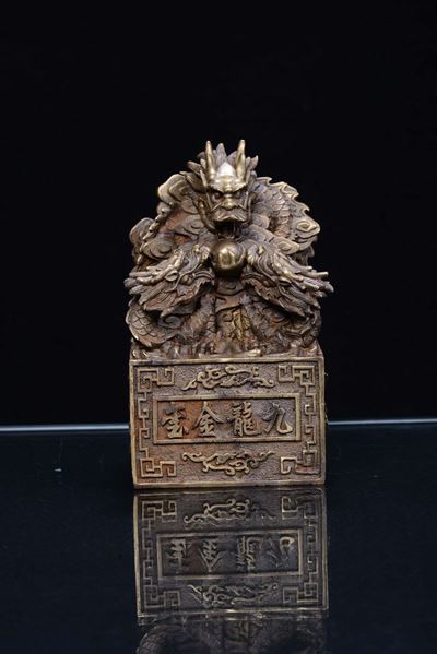 Gruppo di Nove Dragoni in Bronzo Dorato, Cina Inizio XX Secolo