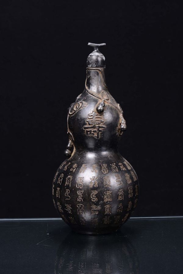 Contenitore in bronzo a zucca, Cina inizio XX secolo