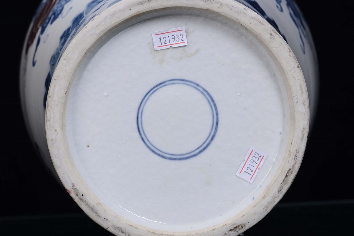Vaso in Porcellana Ch’ing, Cina XIX Secolo