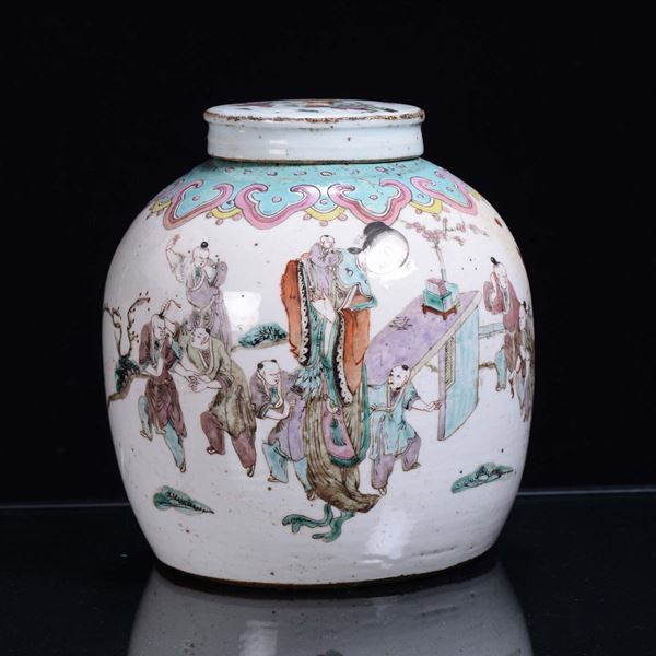 A porcelain potiche and cover depicting children and Guanyin, China, Qing Dynasty, 19th century
