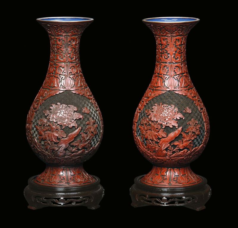 Coppia di vasi in lacca policroma, Cina, Repubblica, XX secolo  - Auction Chinese Works of Art - Cambi Casa d'Aste