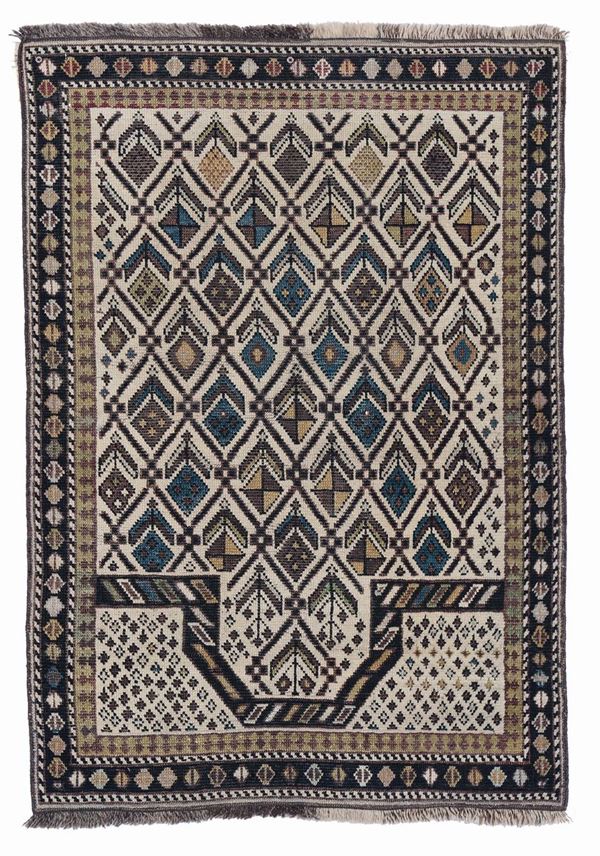 Tappeto caucasico Shirvan, inizio XX secolo