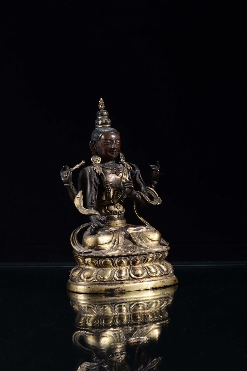Scultura in Bronzo Dorato Raffigurante Sakyamuni, Cina, Dinastia Ming, XVII Secolo