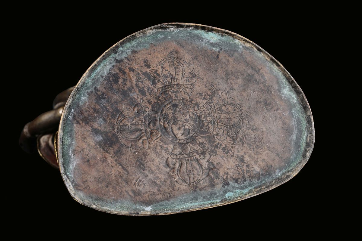 Scultura in Bronzo Dorato Raffigurante Sakyamuni, Cina, Dinastia Ming, XVII Secolo