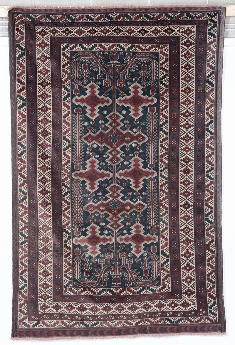 Tappeto persiano Ghucian, meta XX secolo  - Auction Ancient Carpets - Cambi Casa d'Aste