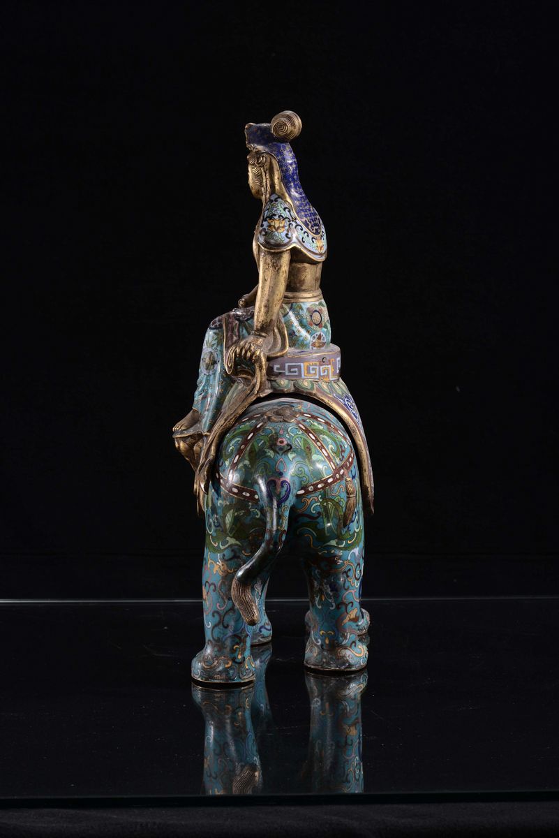 Divinità su Elefante Cloisonnè, Cina XX Secolo