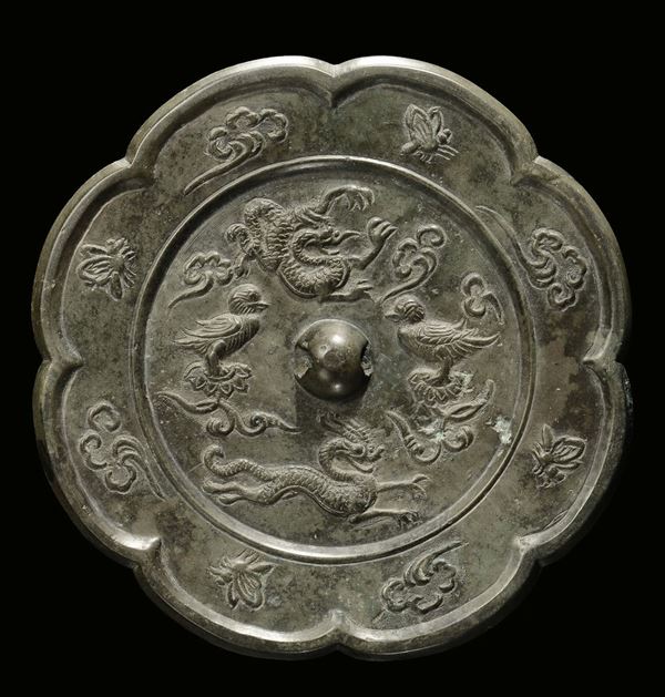 Specchio in bronzo argentato, Cina, XX secolo