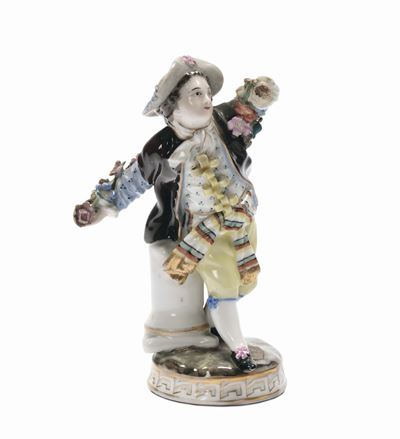 Figura in Porcellana Policroma di Giovane Nobile in Costume, Russia, Manifattura Popov, XIX Secol...
