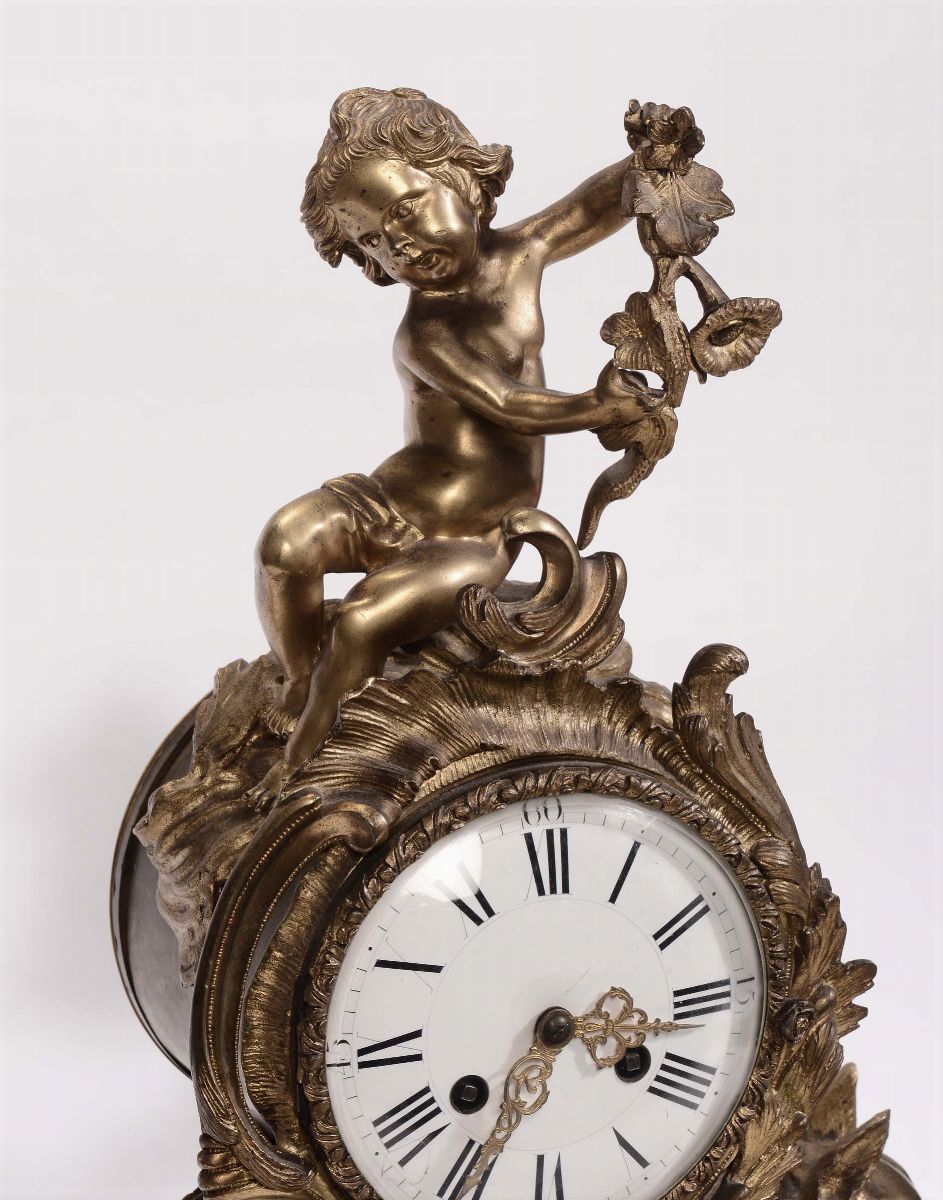 Trittico in Bronzo Dorato Composto da Orologio e Coppia di Candelabri, XIX Secolo