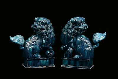 Coppia Si Sculture in Ceramica Smaltata Turchese Raffiguranti Cane di Pho, Cina, Dinastia Qing, X...