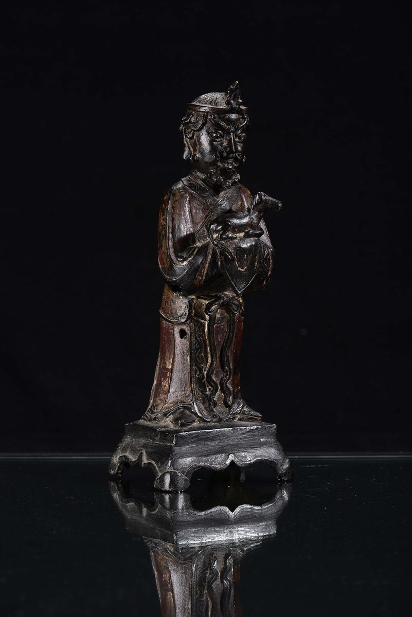 Scultura in Bronzo Raffigurante Dignitario con Animale, Cina, Dinastia Ming, XVII Secolo