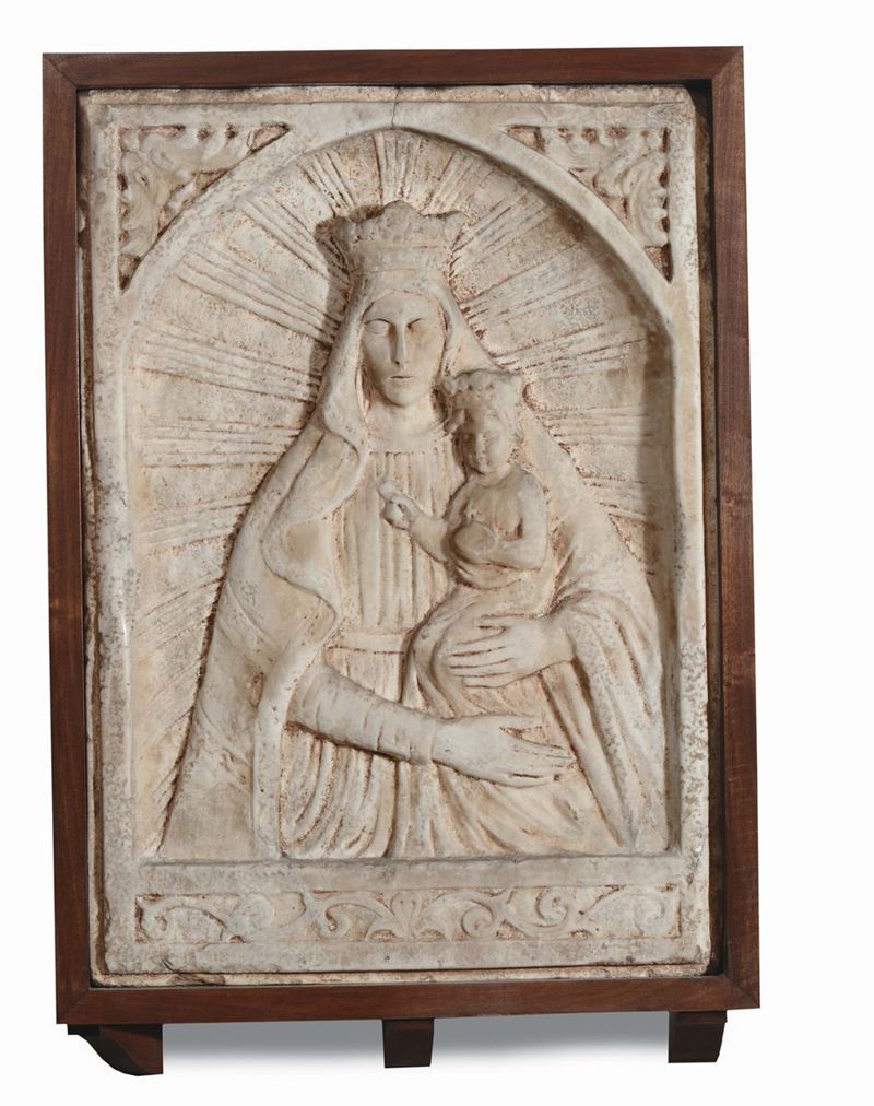 A marble bas-relief representing a Madonna with Child, Renaissance sculptor from the Adriatic area, 16th century  - Auction Sculpture and Works of Art - Cambi Casa d'Aste
