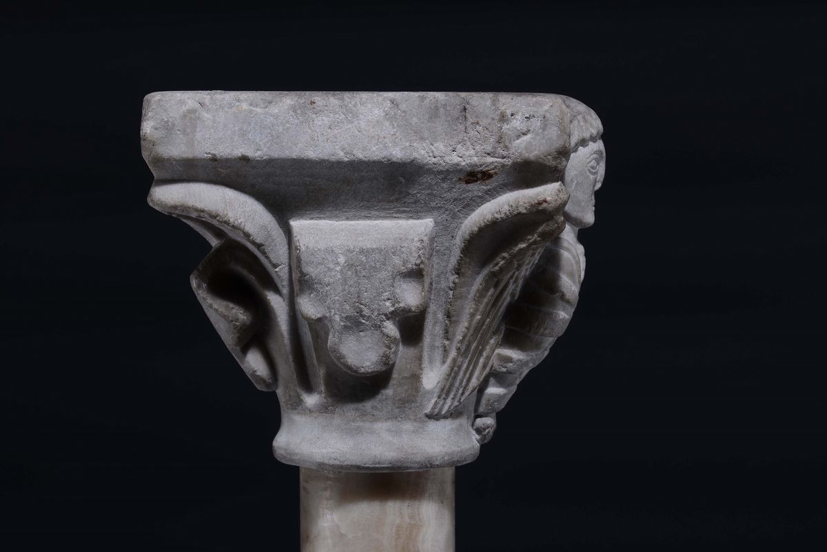 Scultore Romanico del XIII-XIV Secolocapitello Figurato