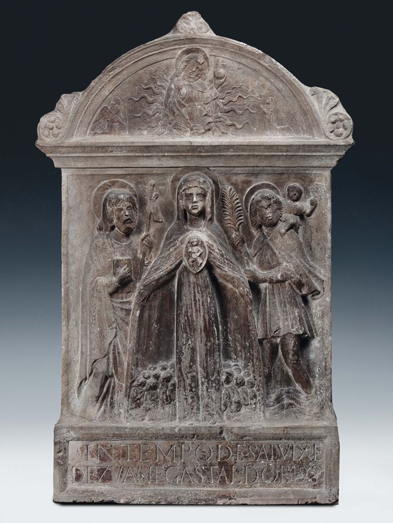 Scultore attivo in Veneto nel XV secolo Tabernacolo con Madonna della misericordia e Santi  - Asta Scultura e Oggetti d'Arte - Cambi Casa d'Aste
