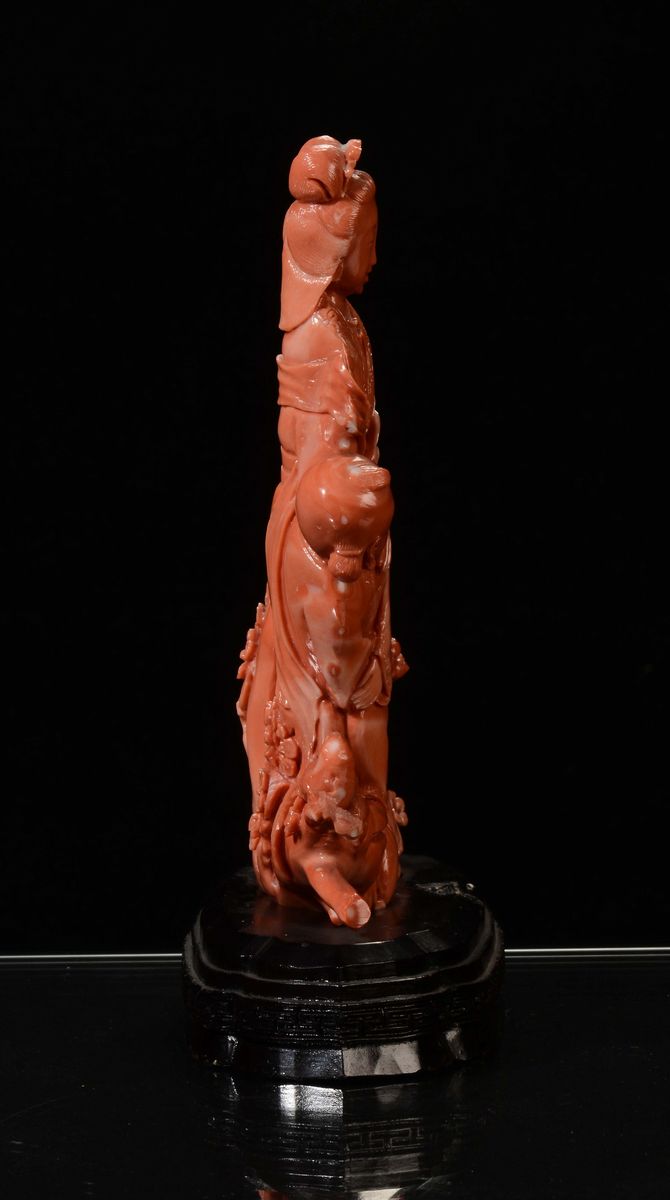 Gruppo in Corallo Rosso con Guanyin Fanciulli e Animali, Cina, Dinastia Qing, Fine XIX Secolo