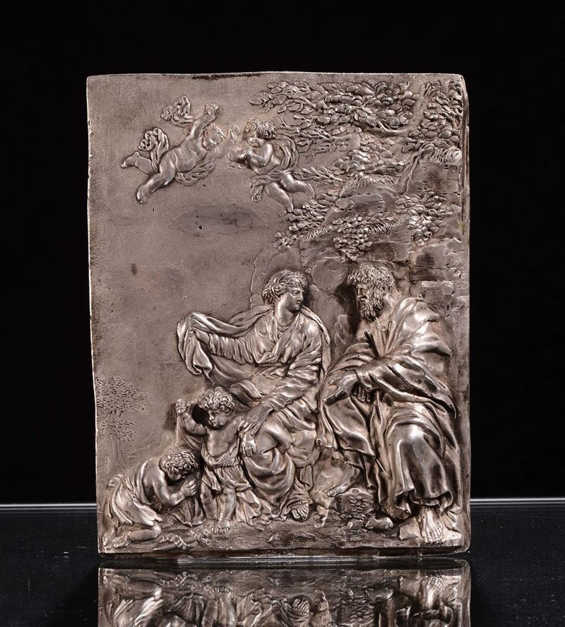 Placca in argento cesellato a bassorilievo con Sacra Famiglia e San Giovannino, inizio XVIII secolo  - Auction Silvers and Jewels - Cambi Casa d'Aste