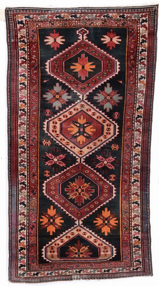 Tappeto caucasico, inizio XX secolo  - Auction Ancient Carpets - Cambi Casa d'Aste