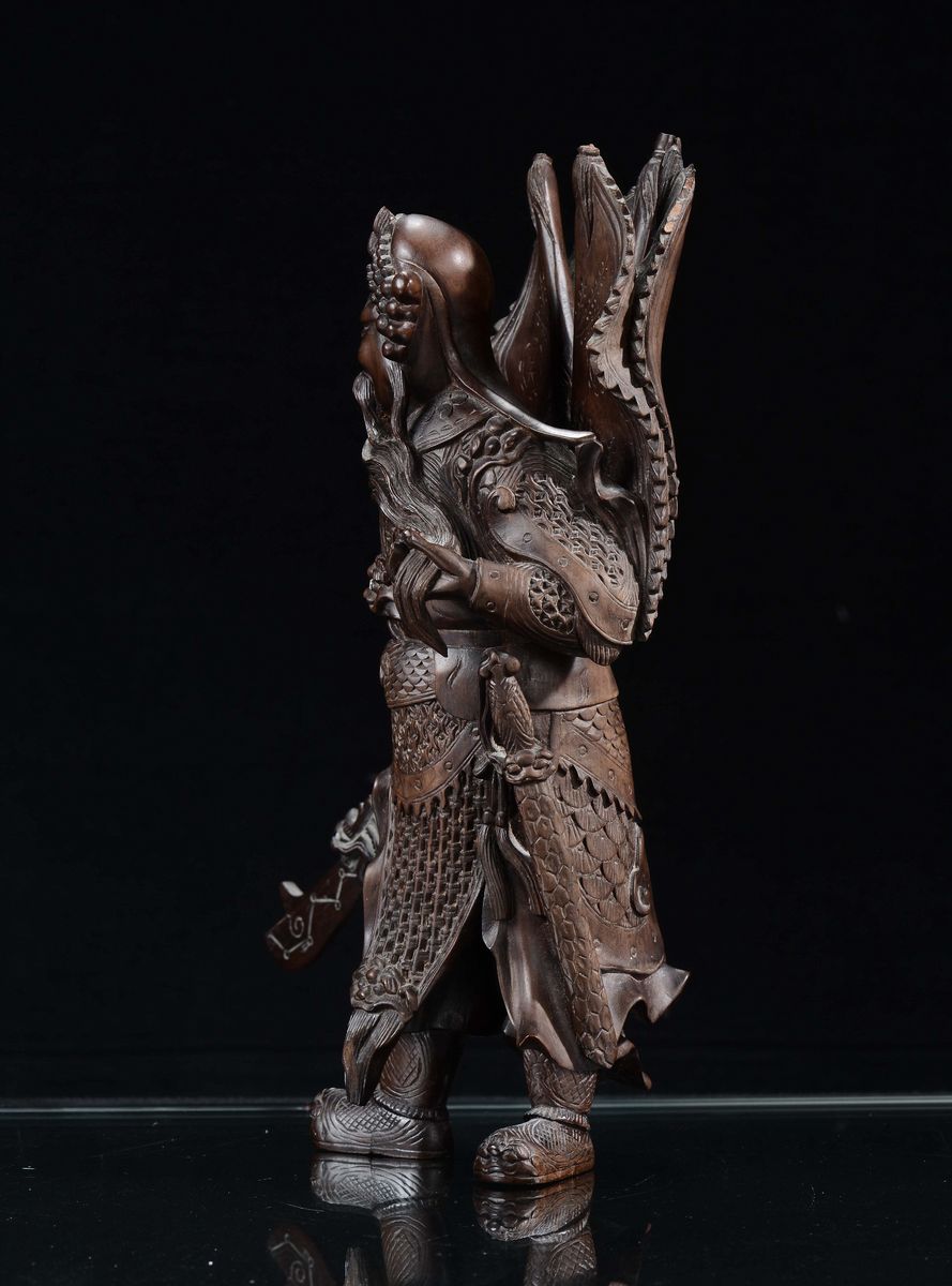Scultura di Guerriero in Legno Duro, Cina XX Secolo