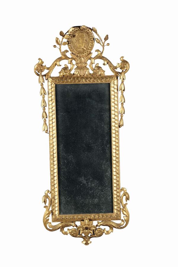 Quattro ventoline Luigi XVI in legno intagliato e dorato, XVIII secolo