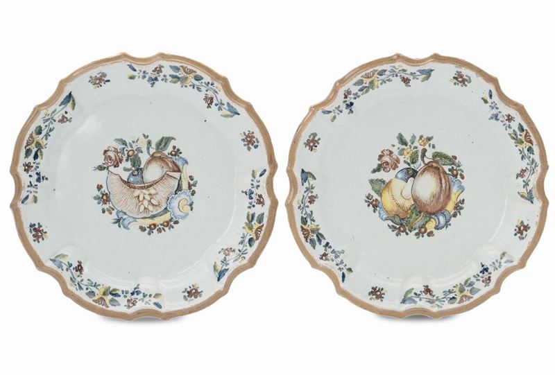 Coppia di piatti in maiolica, Bassano, XVIII secolo  - Asta Antiquariato e Dipinti Antichi - Cambi Casa d'Aste