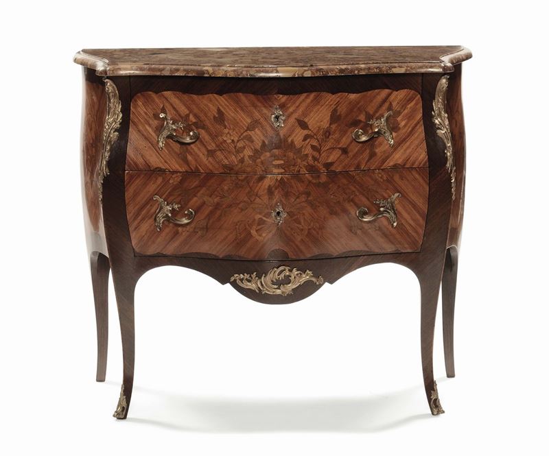 Comoncino in stile Luigi XV lastronato in varie essenze, Francia XX secolo  - Auction Antique and Old Masters - Cambi Casa d'Aste