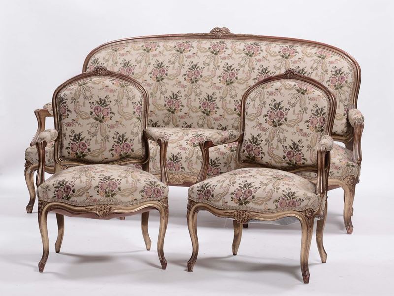 Salotto in noce dorato composto da divano e due poltroncine, Francia fine XIX secolo  - Auction Antique and Old Masters - Cambi Casa d'Aste