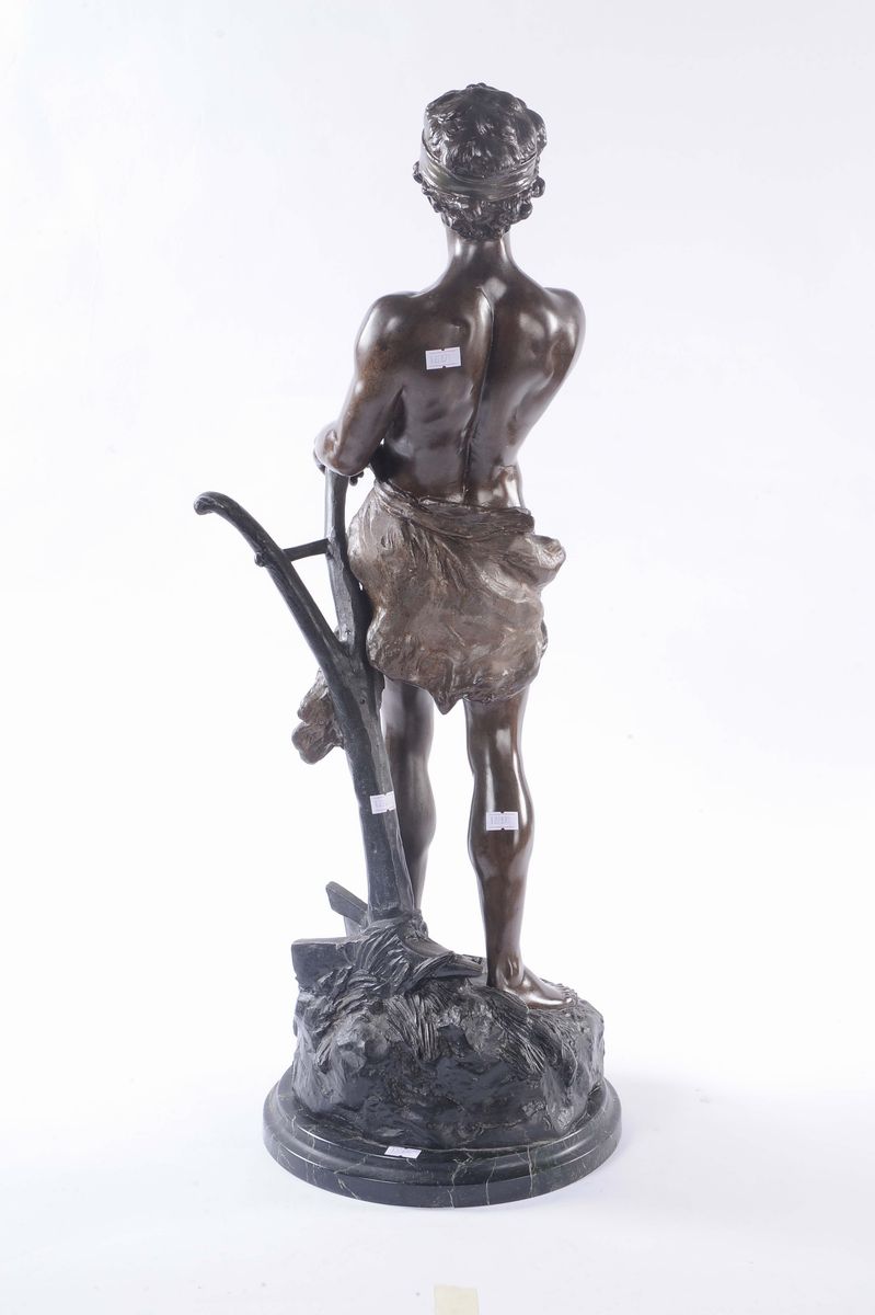 Scultura di Figura Maschile in Antimonio