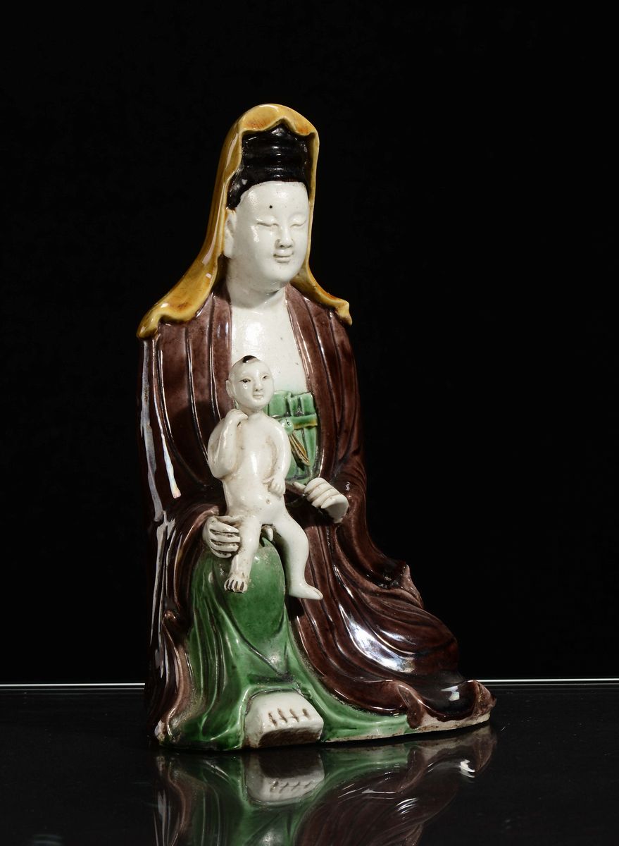 Guanyin in Porcellana Policroma, Cina XX Secolo