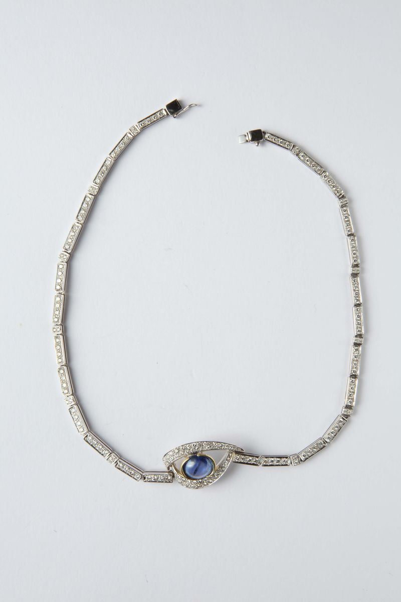 A sapphire and diamonds necklace  - Auction Silver, Watches, Antique and Contemporary Jewelry - Cambi Casa d'Aste
