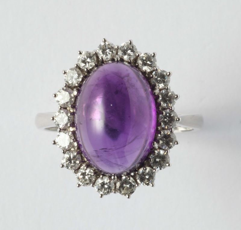 An cabochon amethyst and diamonds ring  - Auction Silver, Watches, Antique and Contemporary Jewelry - Cambi Casa d'Aste