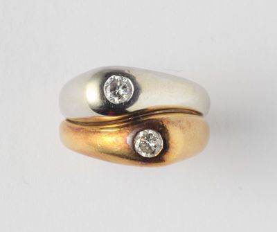 Anello con Due Diamanti