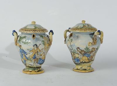 Coppia di Rinfrescatoi in Maiolica Castelli, XIX Secolo