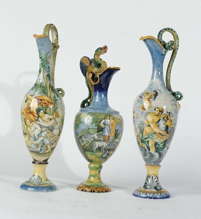 Tre Versatoi in Maiolica Castelli