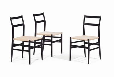 Gio Ponti Tre Sedie Superleggera in Frassino Laccato. Prod. Cassina, Italia, 1957