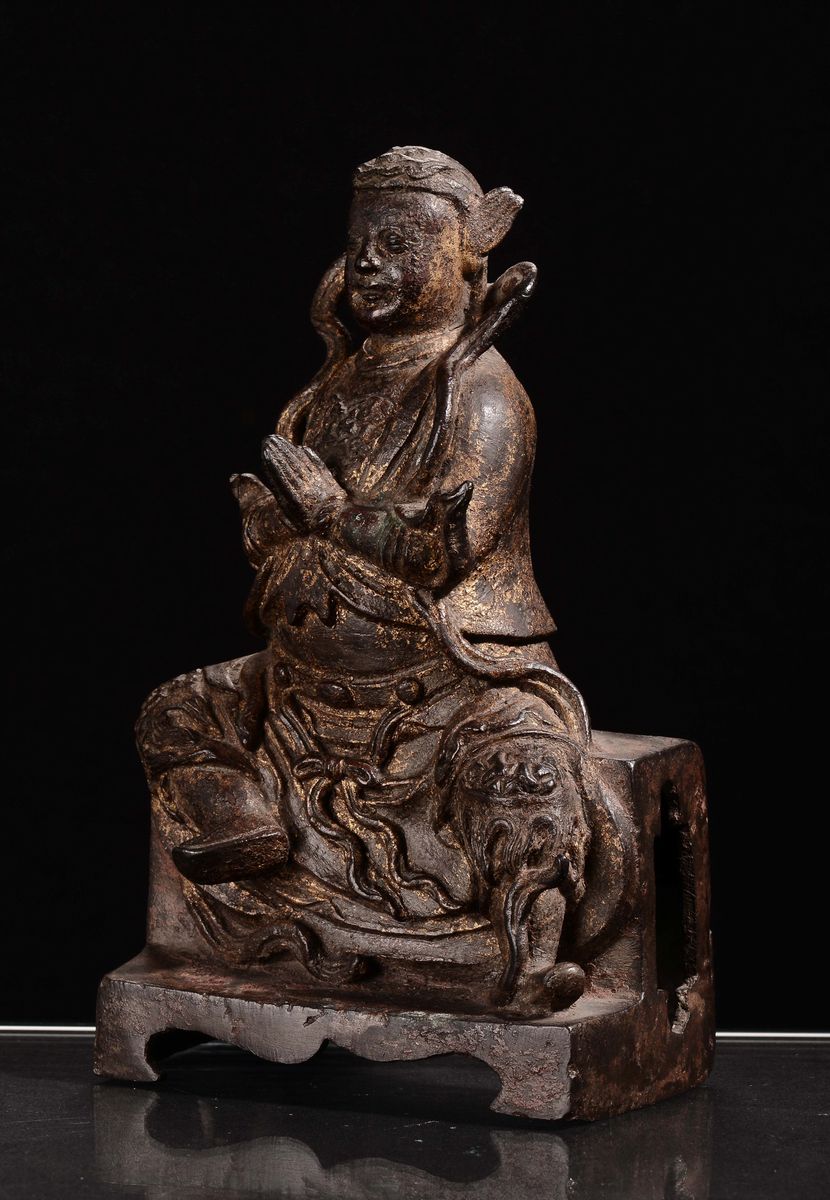 Scultura in Bronzo Dorato Raffigurante Simhanada-avalokitesvara, Cina, Dinastia Ming, XVII Secolo