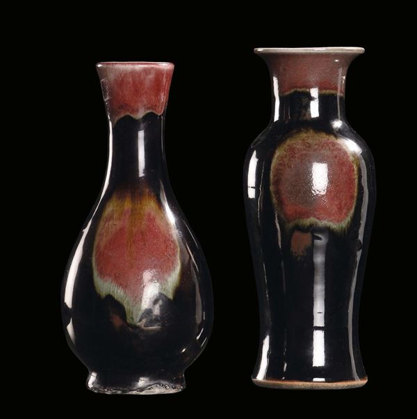 Due vasi in porcellana a decoro flambè, Cina, Dinastia Qing, XIX secolo