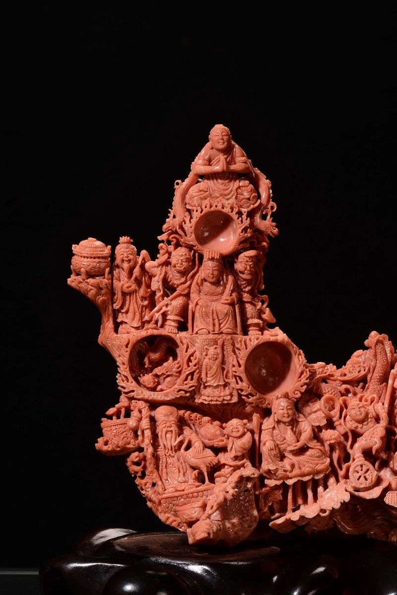 Scultura in Corallo con Personaggi, Cina, Inizio XX Secolo