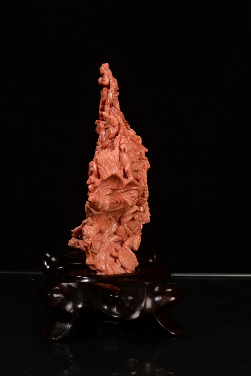 Scultura in Corallo con Personaggi, Cina, Inizio XX Secolo