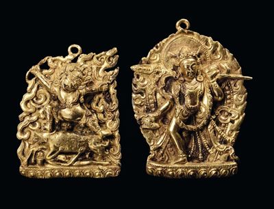 Due Placchette in Bronzo Dorato Raffiguranti Divinità, Tibet, XVIII Secolo