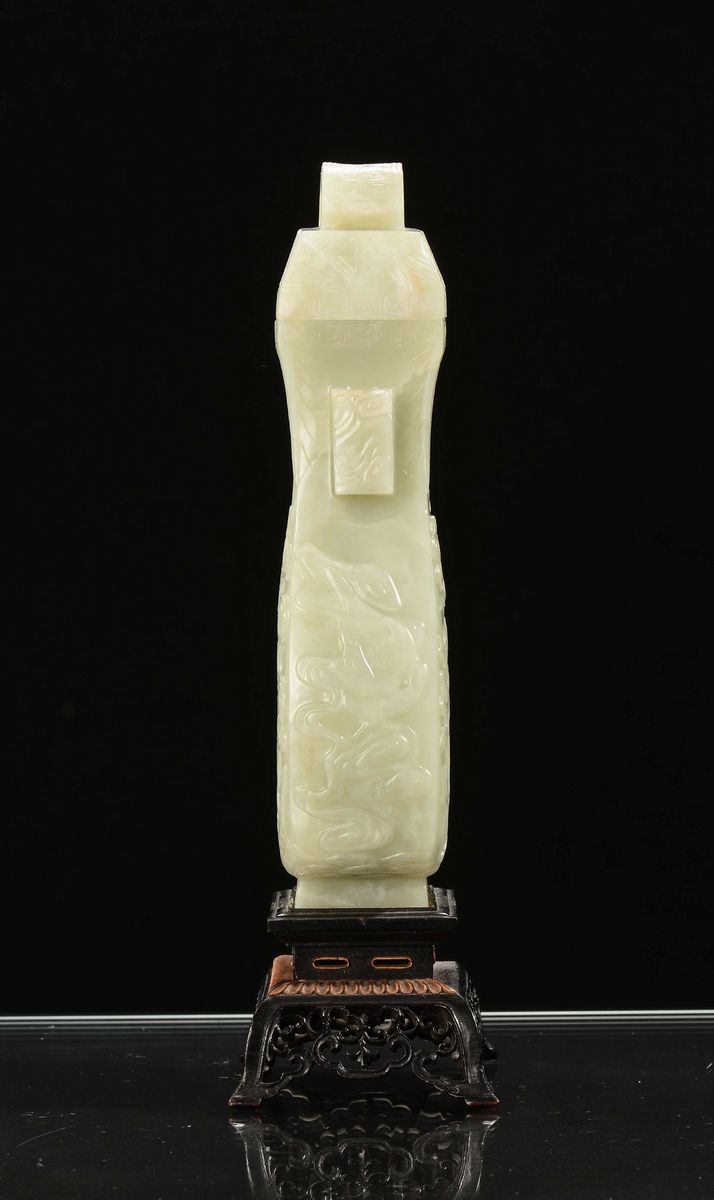 Vaso con Coperchio in Giada Gialla, Cina, XX Secolo