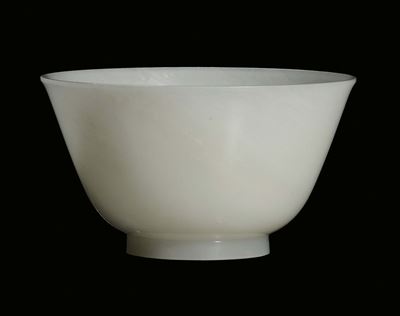 Ciotola in Giada Bianca, Cina, Dinastia Qing, Periodo Qianlong (1736-1795)ciotola in Giada Bianca...