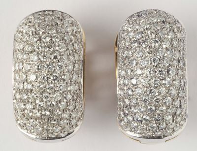 Orecchini con Pavé di Diamanti