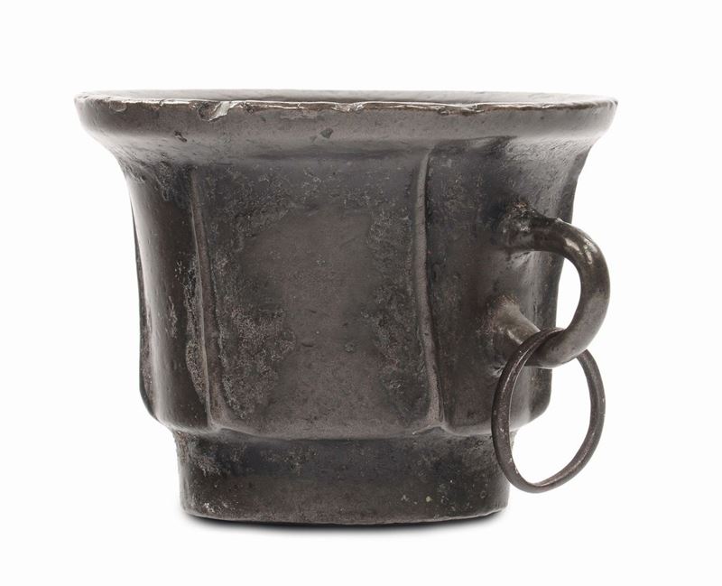 Mortaio in bronzo, XVIII secolo  - Asta Antiquariato e Dipinti Antichi - Cambi Casa d'Aste