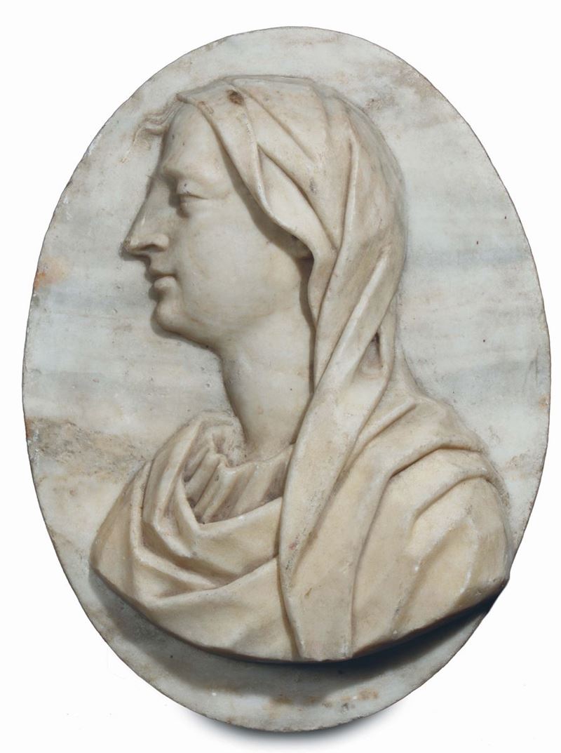 Ovale in marmo con profilo femminile, scultore Italiano del XVIII secolo  - Asta Scultura e Oggetti d'Arte - Cambi Casa d'Aste