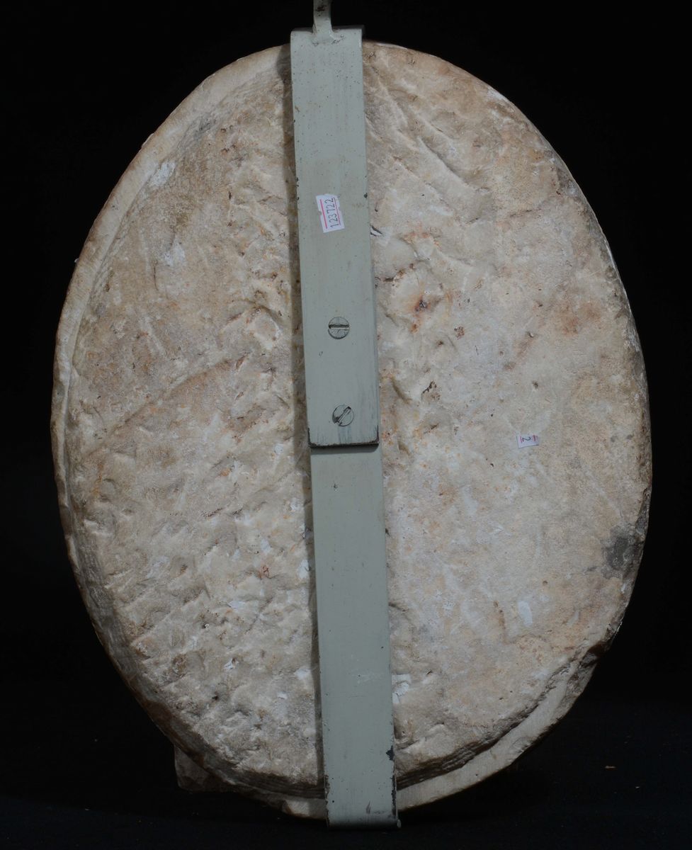 Ovale in Marmo Bianco Raffigurante Cesare Augusto, Arte Italiana del XVIII-XIX Secolo