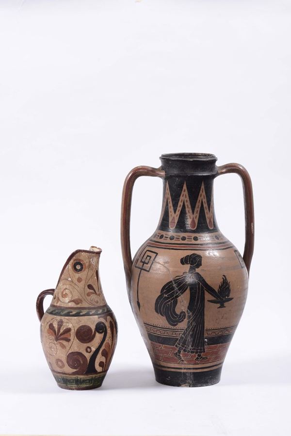 Due vasi in stile archeologico