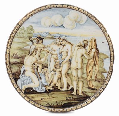 Alzata Circolare in Maiolica Policroma, Castelli XVIII Secolo