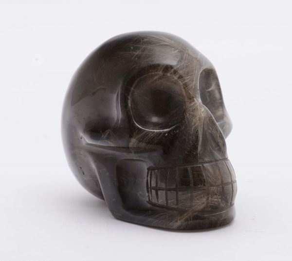 Memento mori in minerale cristallino