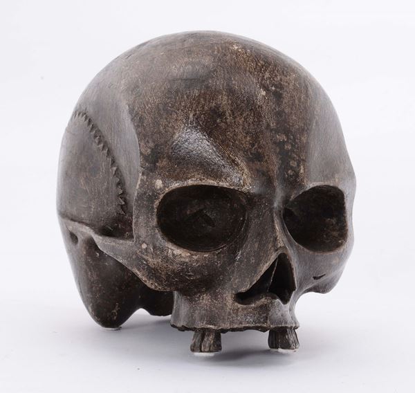 Grande memento mori in legno laccato